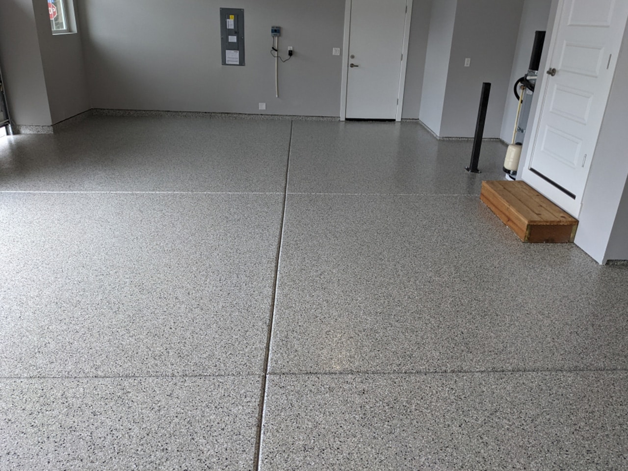 Garage Floor Epoxy - Garage Epoxy & Polyaspartic Floor Coatings by Wise Coatings