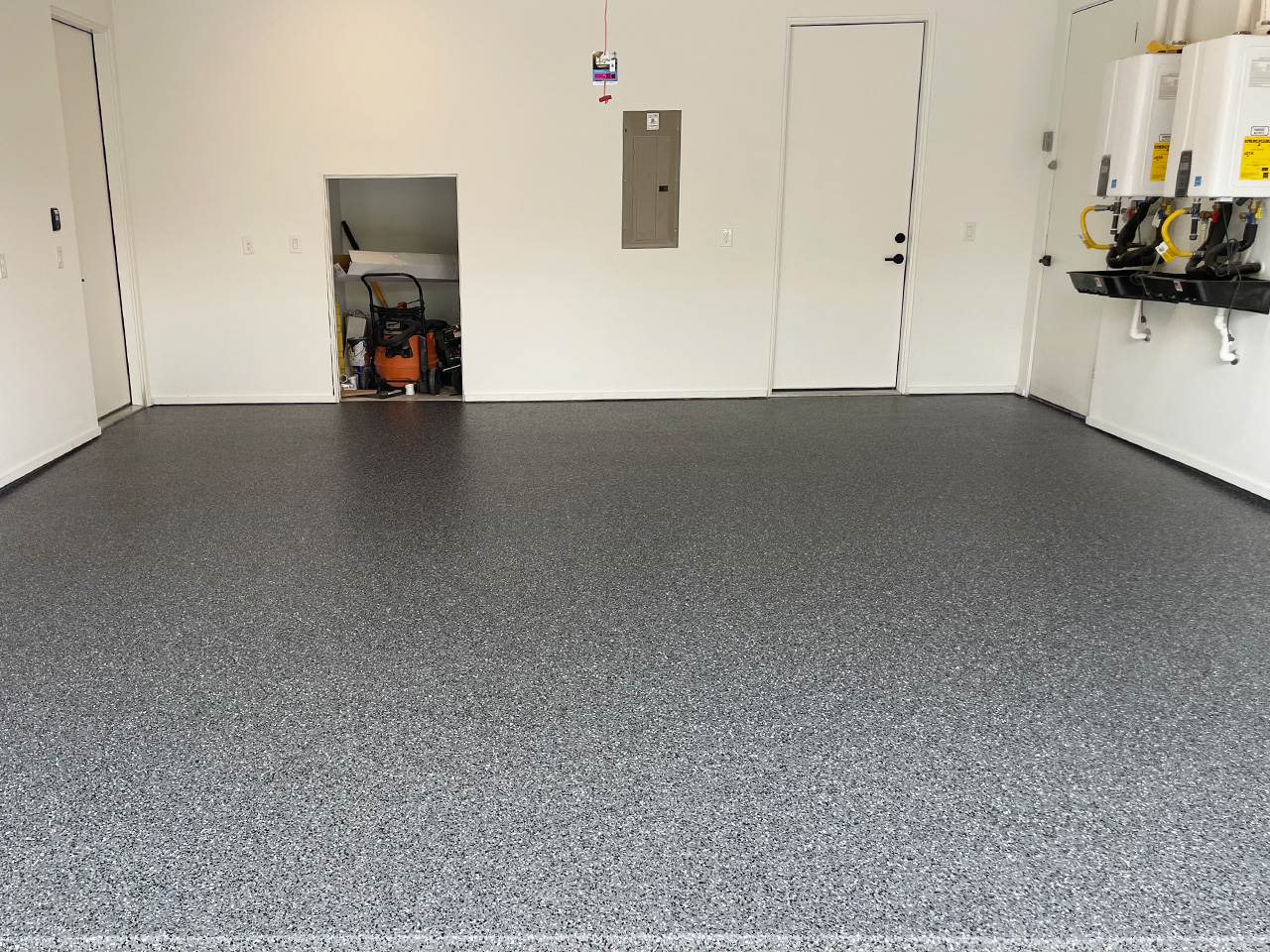 Polyaspartic Garage Floor Coating and Epoxy Garage Floor Coating by Wise Coatings